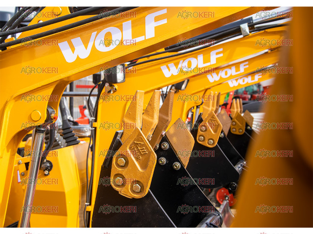 Wolf mini-excavator WE10 (trencher, digger)